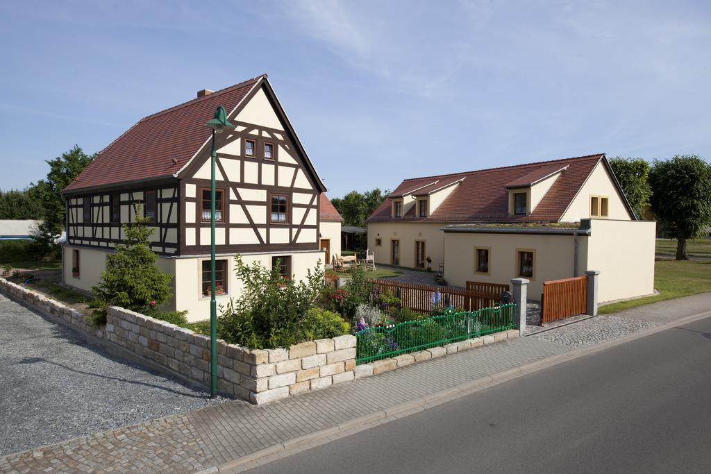 Pension Alte Schmiede Zabeltitz Экстерьер фото